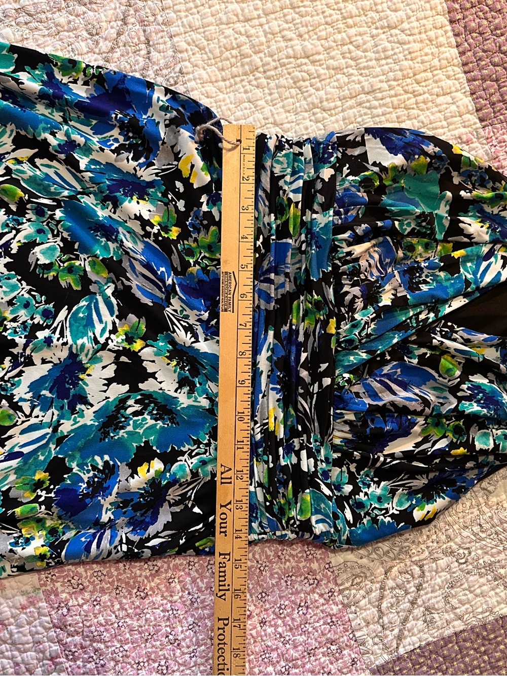 Dress - Picture 5 of 6